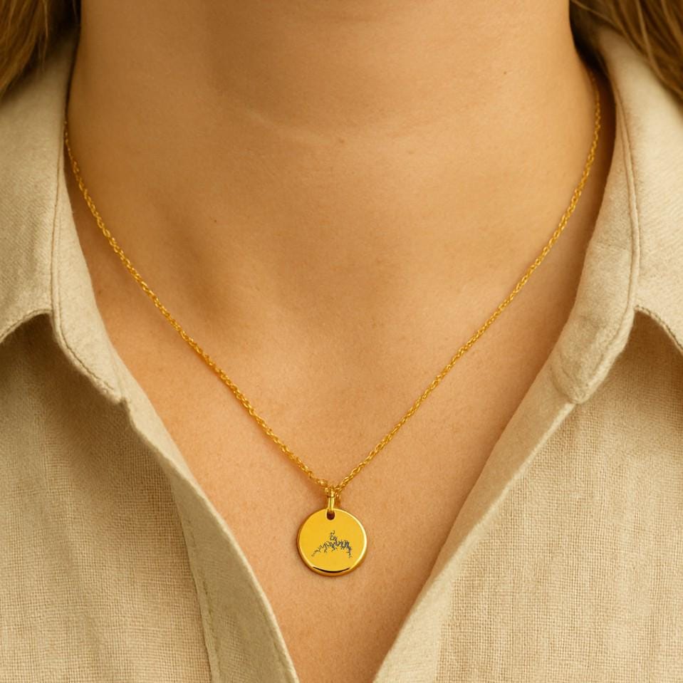 Table Rock Lake Missouri Necklace – Lake Outline Pendant in Gold or Silver – Personalized Lake Jewelry for Nature Lovers and Travelers