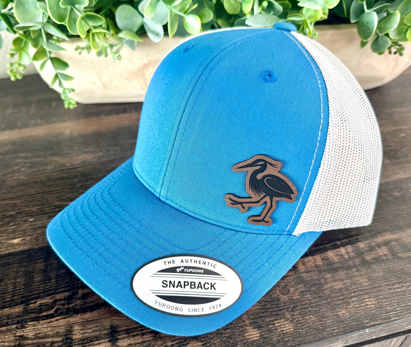 Great Blue Heron Hat – Snapback Trucker Hat with Engraved Patch, Birdwatcher Gift, Rustic Wildlife Mesh Cap, Nature Lover Hat