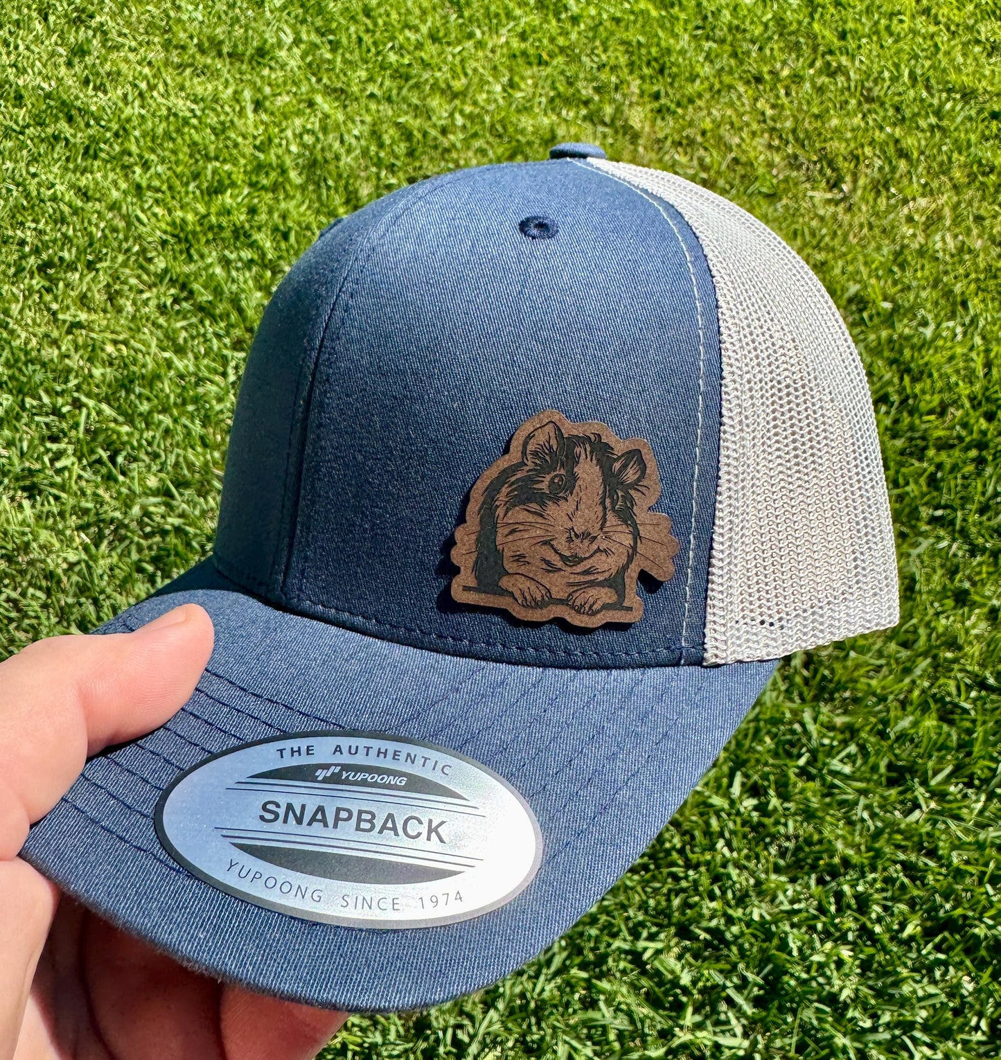 Guinea Pig Trucker Hat – Snapback Cap with Engraved Guinea Pig Design, Cute Pet Lover Gift, Small Animal Hat