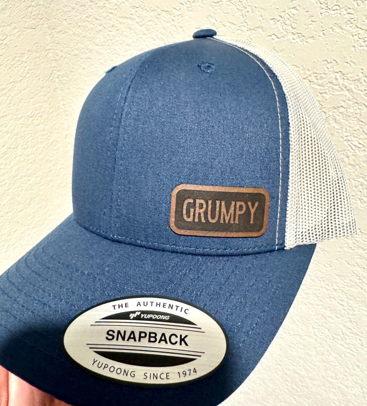 Grumpy Hat Snapback Trucker Cap – Funny Grandpa Gift, Leather Patch Hat for Papa, Retirement or Father’s Day Presentv