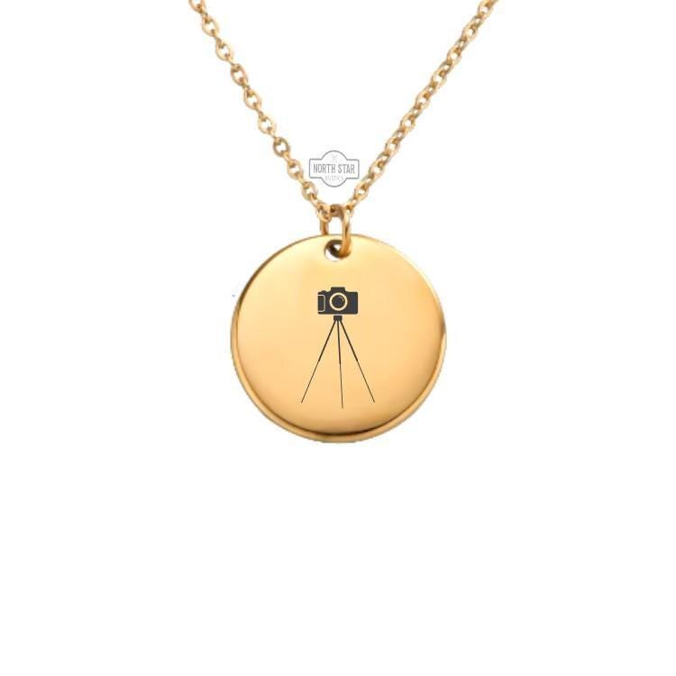 Camera Necklace or Keychain β Photographer Gift for Her or Him, Personalized Photography Jewelry in Gold or Silver