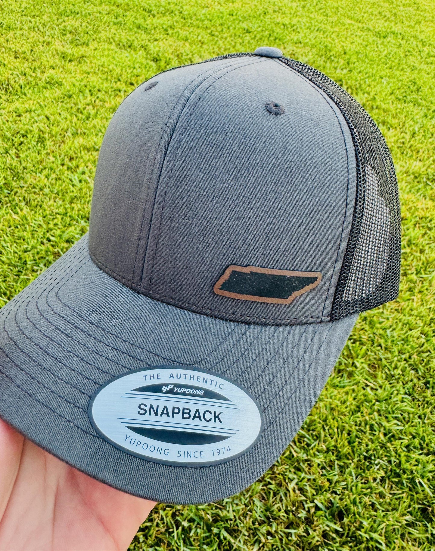 Tennessee State Outline Hat β Snapback Trucker Hat with Leatherette Patch β Tennessee Pride Cap β TN State Hat β Southern Gift for Him