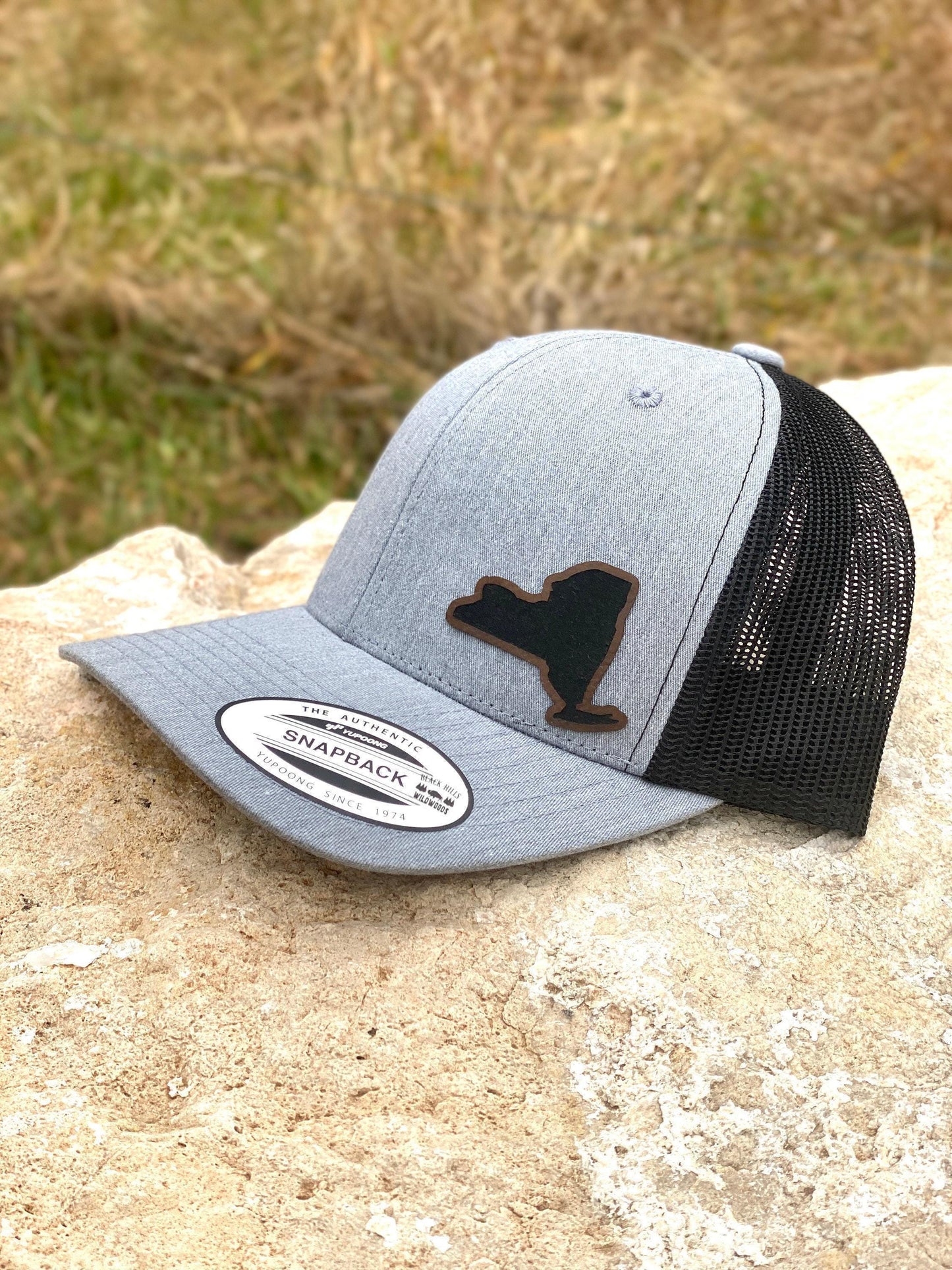 Tennessee State Outline Hat β Snapback Trucker Hat with Leatherette Patch β Tennessee Pride Cap β TN State Hat β Southern Gift for Him