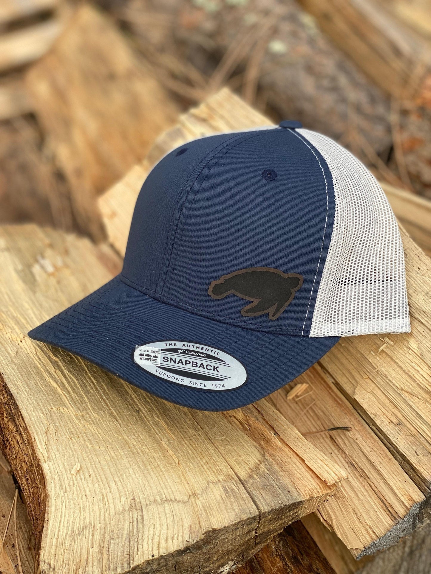 Sea Turtle Hat β Snapback Trucker Hat with Patch β Ocean Life Cap β Marine Animal Hat β Beach Lover Gift β Coastal Style Hat