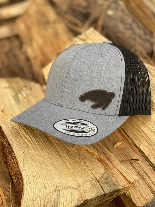 Sea Turtle Hat – Snapback Trucker Hat with Patch – Ocean Life Cap – Marine Animal Hat – Beach Lover Gift – Coastal Style Hat
