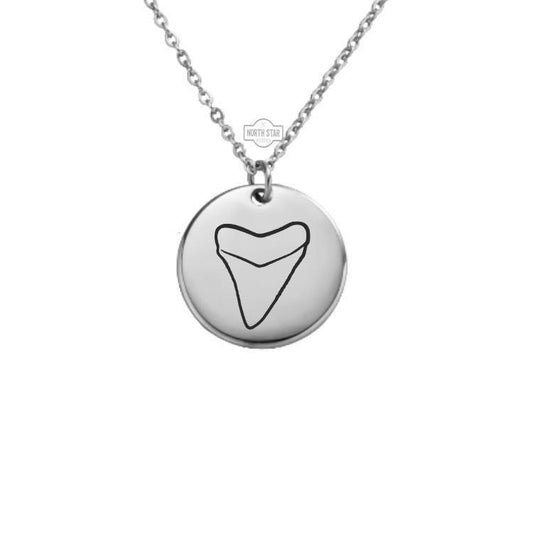 Shark Tooth Necklace – Gold or Silver Ocean Pendant – Personalized Beach Lover Gift – Minimalist or Bold Jewelry – Keychain Available