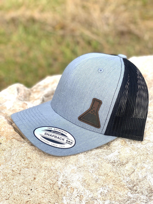 Chemist Flask Hat – Trucker or Snapback Cap with Science Beaker Design – Fun Chemistry Hat for Chemists, Science Teachers, and Lab Lovers