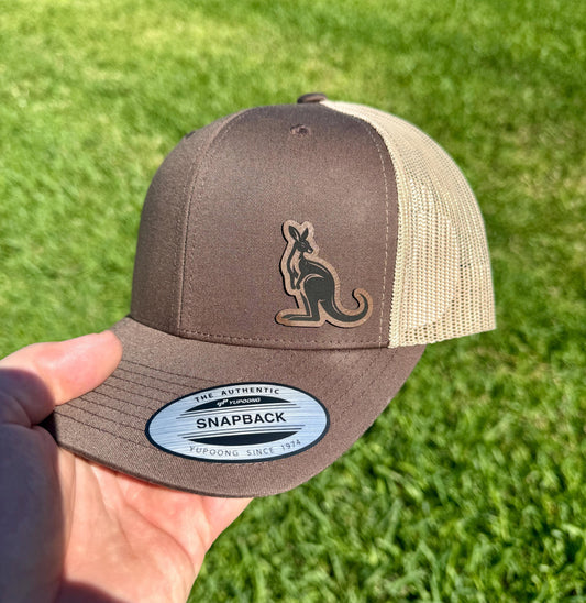 Kangaroo Hat Snapback Trucker – Engraved Patch Cap for Animal Lovers, Australia Fans, Wildlife Gift, Outback Adventure Style