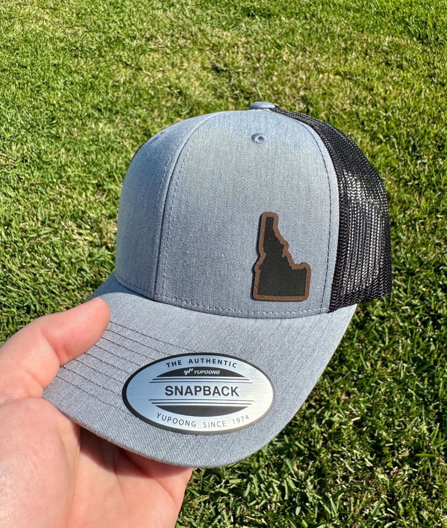 Idaho State Outline Hat Snapback Trucker – Engraved Patch Cap for Idaho Lovers, Outdoorsmen, Hometown Pride Gift