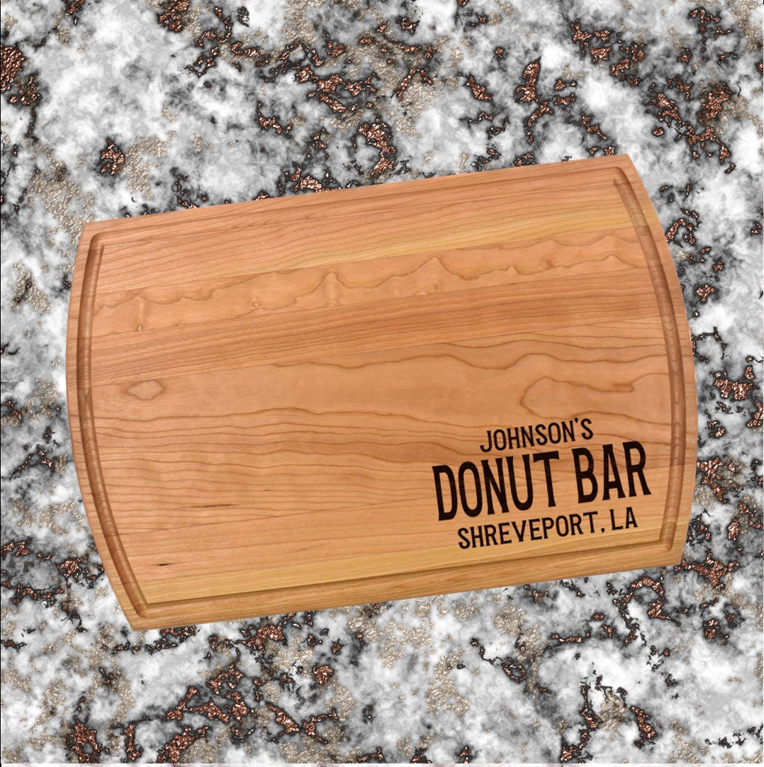 Donut Bar Cutting Board – Fun Kitchen or Wedding Dessert Table Sign, Personalized Charcuterie Board for Donut Lovers