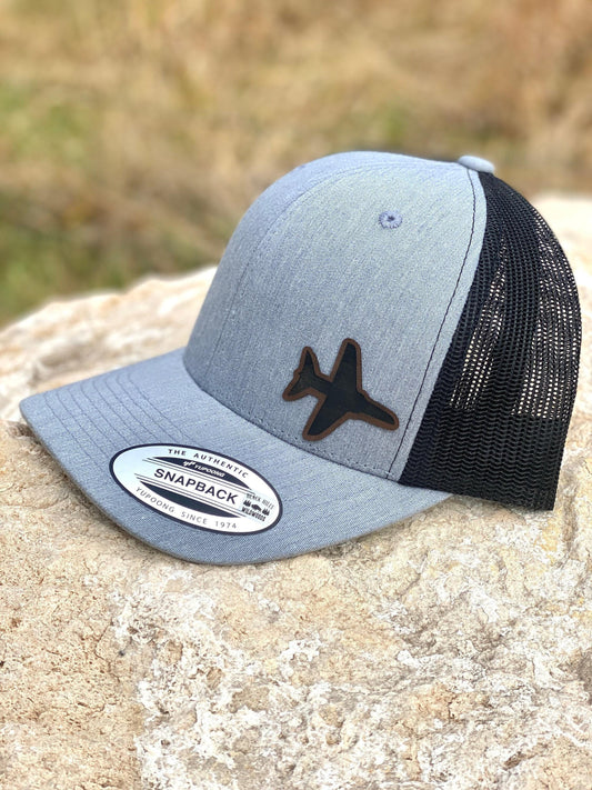Airplane Hat – Snapback or Trucker Cap for Pilots, Travelers, and Aviation Lovers – Travel-Themed Hat Gift for Him or Her