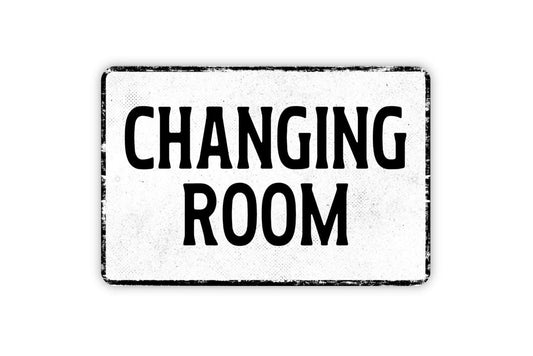 Changing Room Sign – Vintage Metal Wall Sign for Boutiques, Gyms, or Pool Areas, Dressing Room Door Sign, Fitting Room Decor