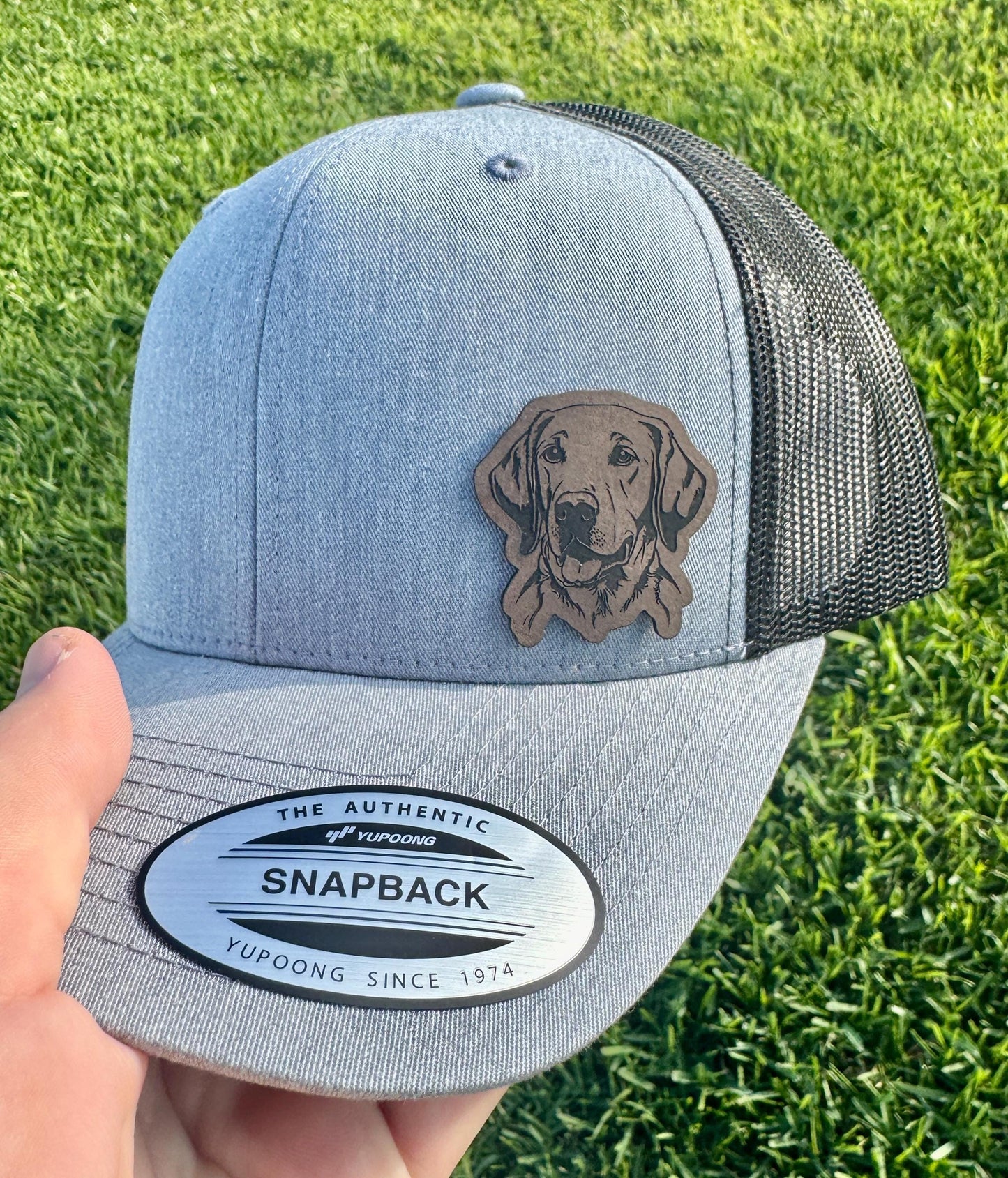 Labrador Retriever Hat Snapback Trucker – Engraved Patch Cap for Dog Lovers, Lab Owners, Hunting Dog Gift, Pet Parent Style
