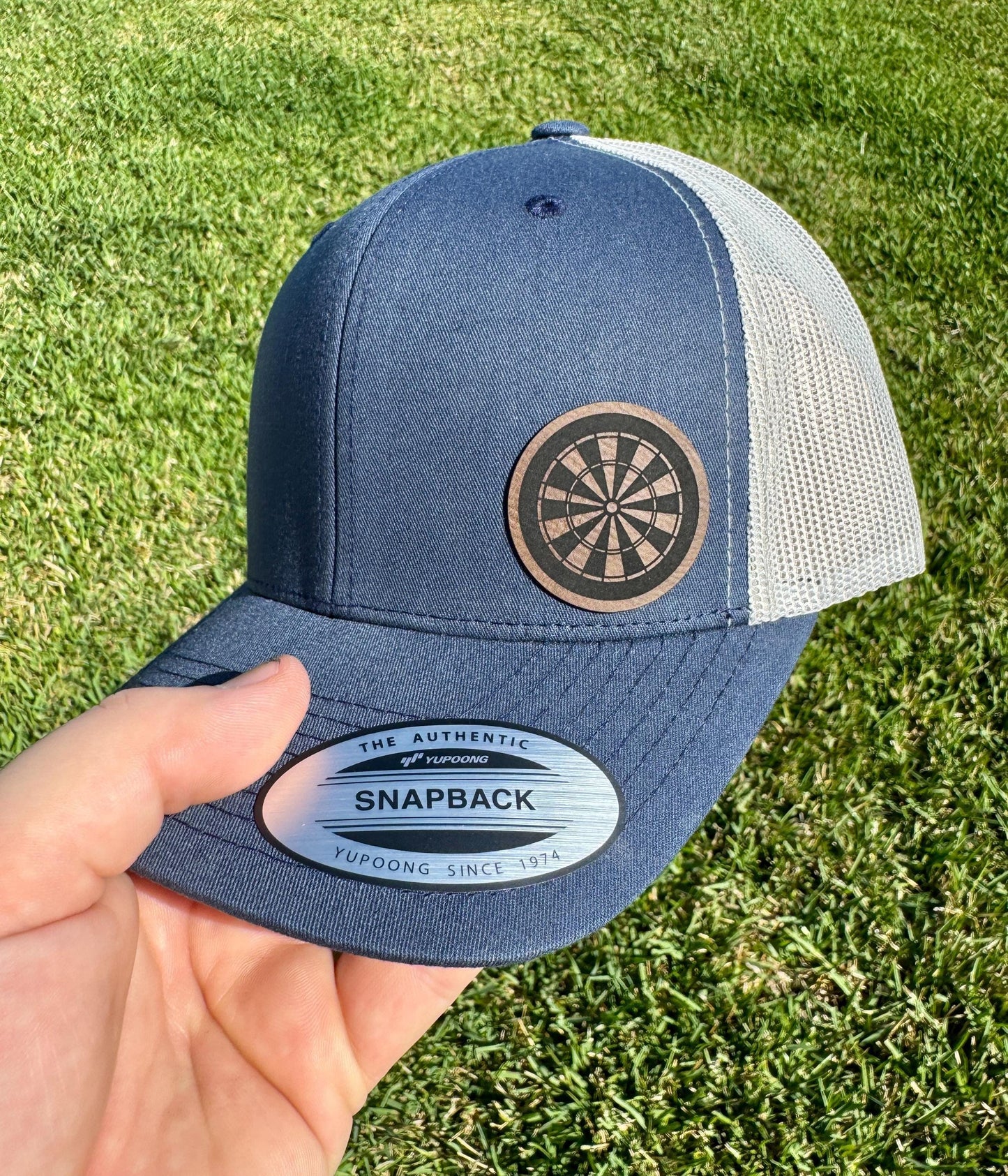 Dart Board  Trucker Hat – Snapback Cap for Dart Players, Bar Game Fans, Man Cave Style, Pub Night Gift, Tournament Play