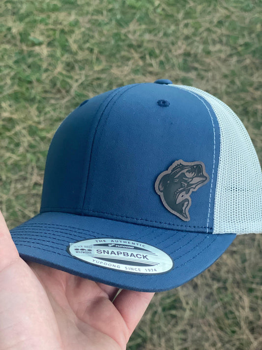 Bass Fish Hat – Trucker or Snapback Cap for Fishermen and Outdoorsmen – Fishing Hat with Bass Design for Lake Days, Boat Trips, Tournaments