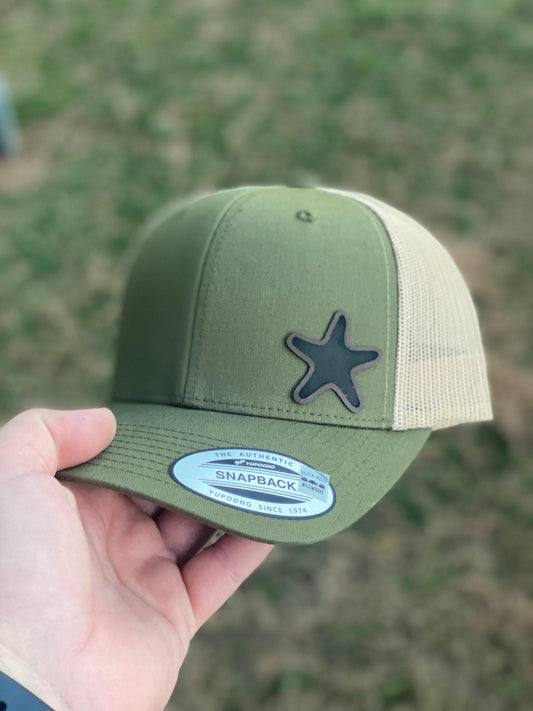 Starfish Hat – Snapback Trucker Hat with Leatherette Patch – Ocean Life Hat – Beach Lover Gift – Coastal Style Cap – Marine Animal Hat