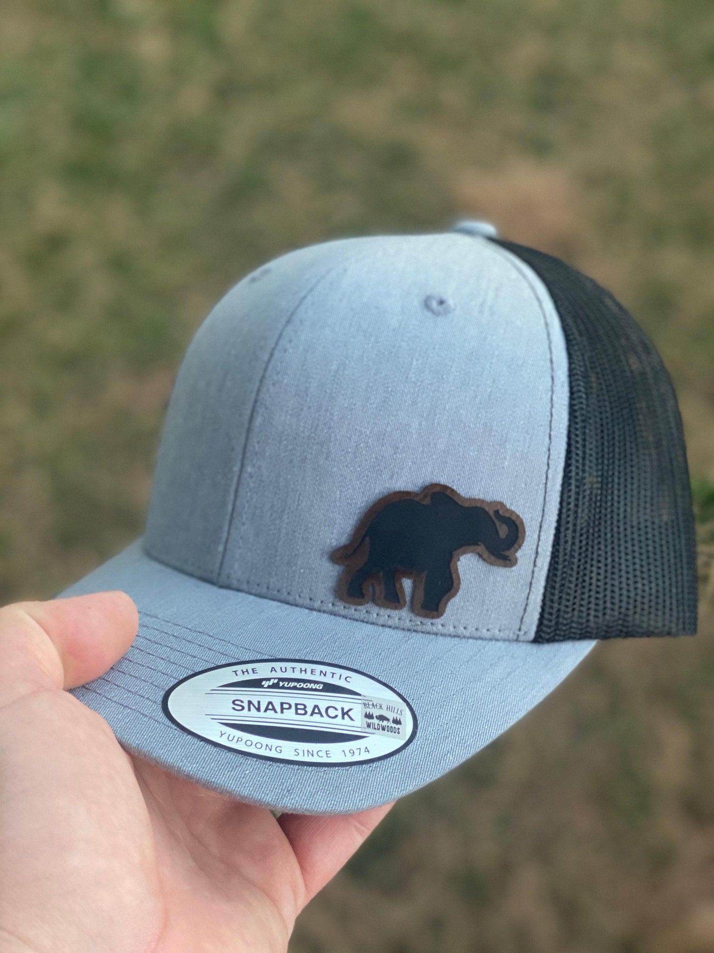 Elephant Hat – Snapback Cap with Engraved Elephant Design, Animal Lover Gift, Safari Style Mesh Back Hat for All, Patch Trucker Hat