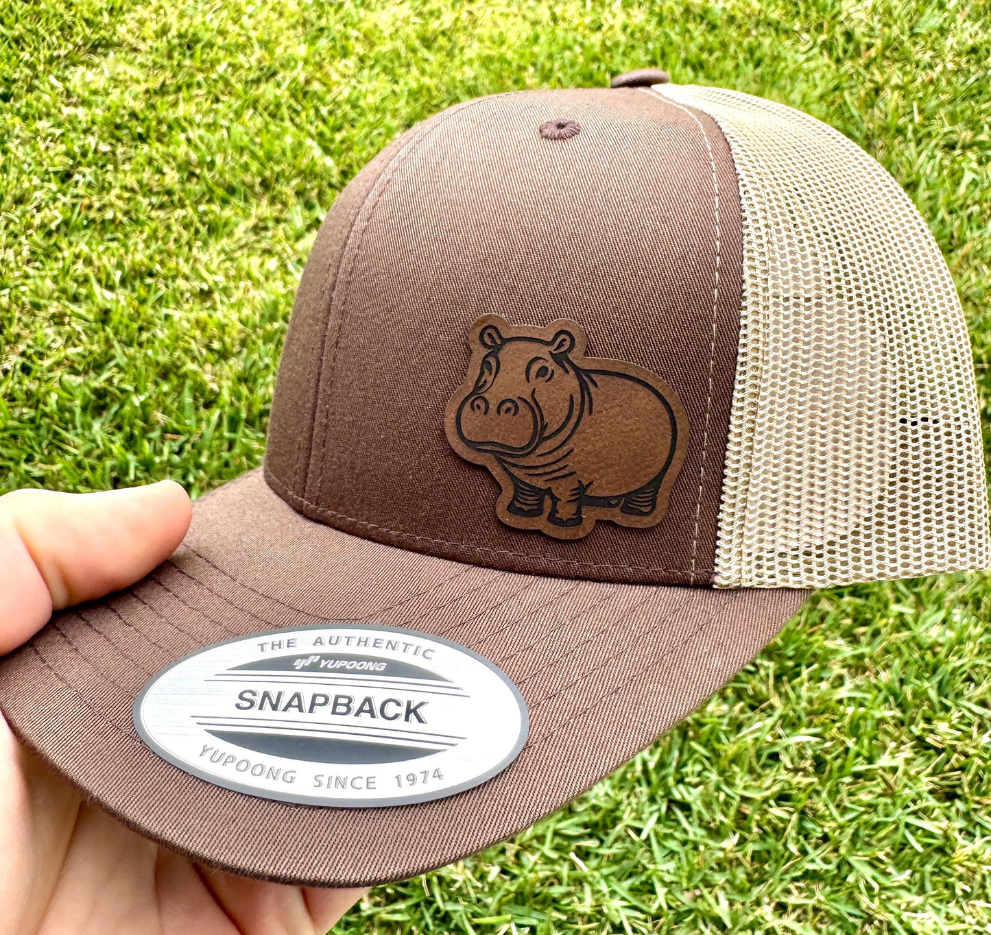 Hippo Hat Snapback Trucker – Engraved Patch Cap for Animal Lovers, Funny Wildlife Gift, Zoo Trip Hat, Cute Quirky Style