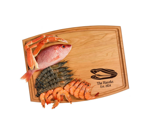 Clams Cutting Board | Seafood Chopping or Charcuterie Board | Custom Serving Tray | Personalized Wedding Anniversary Gift