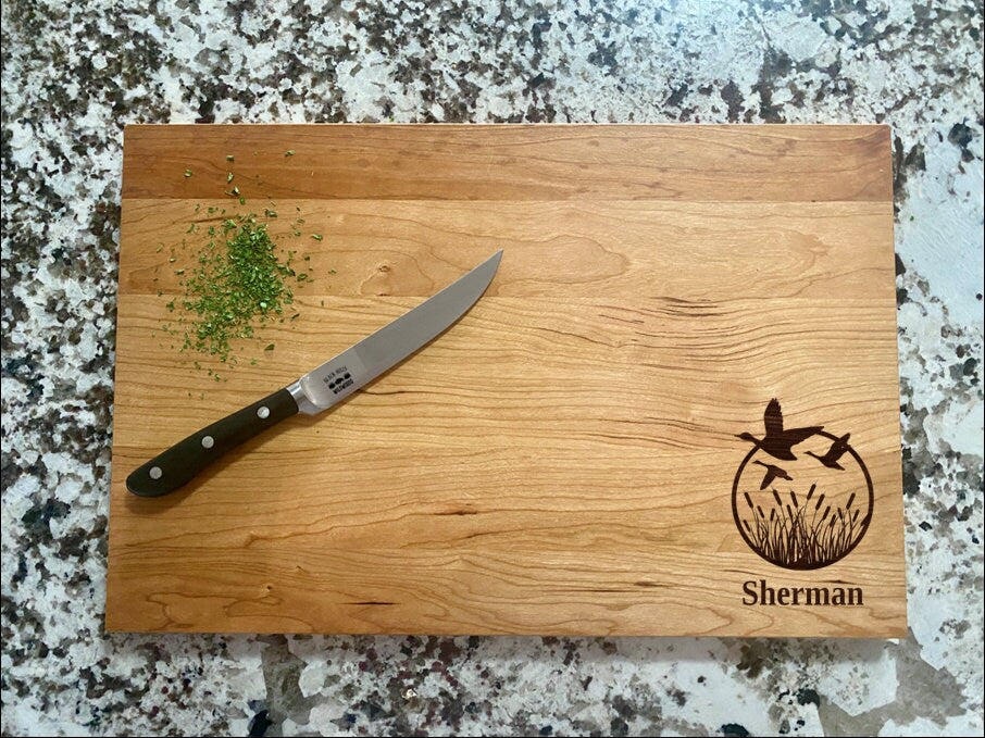 Ducks Flying Cutting Board | Waterfowl Charcuterie Board | Custom Serving Tray | Personalized Hunter Gift | Wedding Anniv Gift