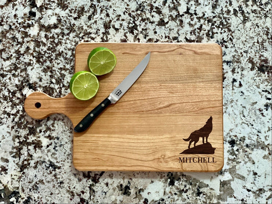 Wolf Cutting Board | Wildlife Charcuterie Board | Custom Serving Tray | Personalized Housewarming Closing Gift | Wedding Anniversary Gift