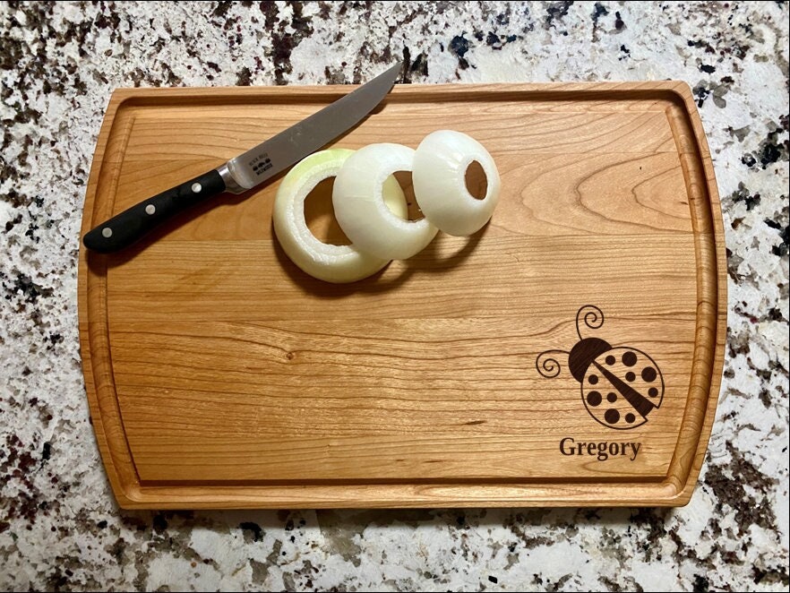 Ladybug Cutting Board | Lady Bug Charcuterie Board | Custom Serving Tray | Personalized Gardener Gift | Wedding Anniversary Gift