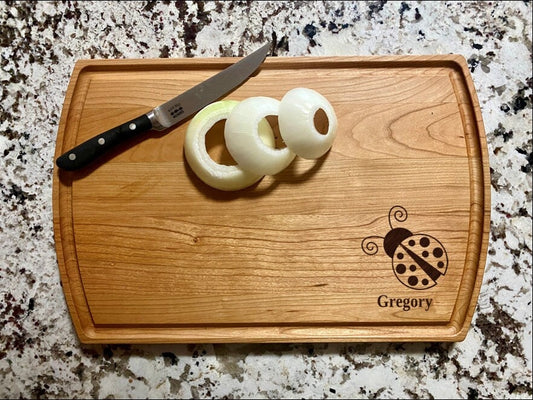 Ladybug Cutting Board | Lady Bug Charcuterie Board | Custom Serving Tray | Personalized Gardener Gift | Wedding Anniversary Gift