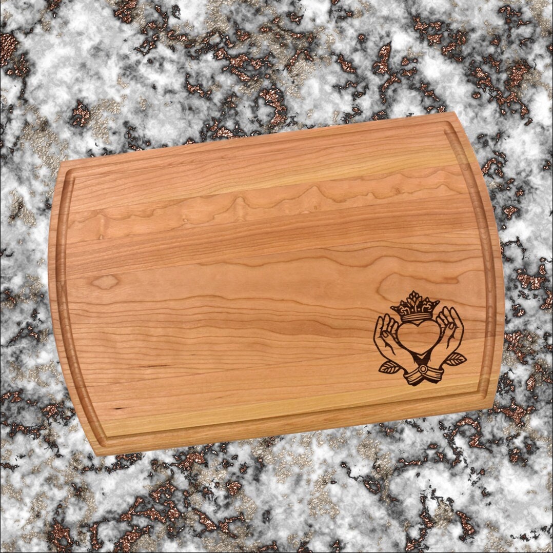 Claddagh Cutting Board |  Heart Ring Charcuterie Board | Custom Serving Tray | Personalized Cook Gift | Wedding Anniversary Gift