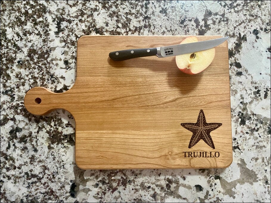 Starfish Cutting Board | Star Fish Beach Charcuterie Board | Custom Serving Tray | Personalized Beach House Gift | Wedding Anniv Gift