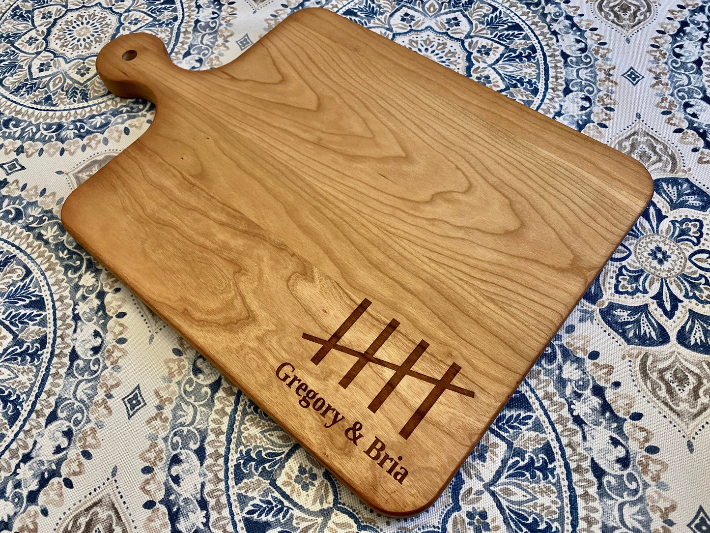 Five Year Wood Anniversary Cutting Board | 5 Yr Charcuterie Board | Custom Serving Tray | Personalized Wedding Anniversary Gift